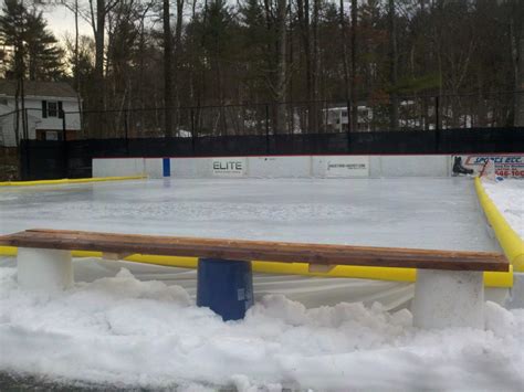 I'm hoping to do this without buying many or any materials, and without causing any devastating damage to my lawn when spring. How To Build A Backyard Rink Bench for $20 (or less ...