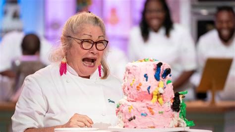 watch trailer for netflix ‘nailed it spinoff ‘the big nailed it baking challenge video