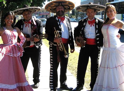 Mexican Mariachi Band Fiesta Tropicale