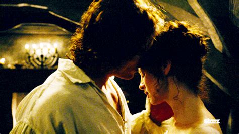 Outlander — Jamie And Claire Best Tv Kisses Popsugar Entertainment Photo 39