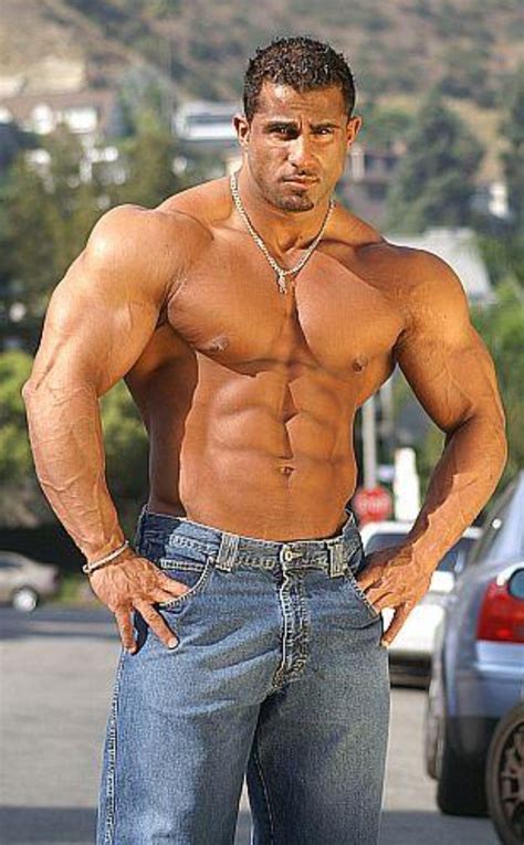 Pin By Mateton On Carn Jeans Y Pits⚛ Big Muscular Men Muscular Men