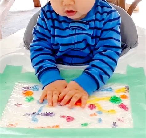 Baby Mess Free Bubble Wrap Painting Hello Wonderful