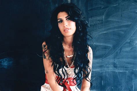 Amy Winehouse Exhibit Launches At Grammy Museum Destination Luxury