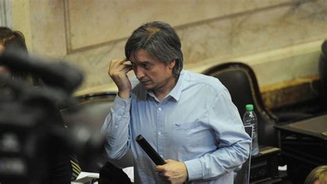 'la realidad de la ciudad no es la del resto de la argentina' Máximo Kirchner fue a declarar en la causa Hotesur ...