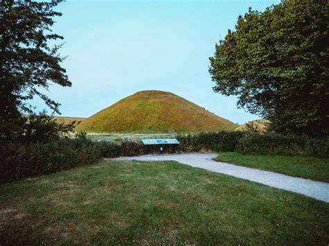 Magical Silbury Hill Avebury Why You Must Visit Wiltshires Pyramid