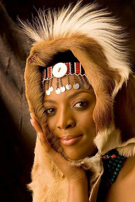 Princesse Zulu Nandi Zulu Beauté ébène Royauté Africaine Visage Du