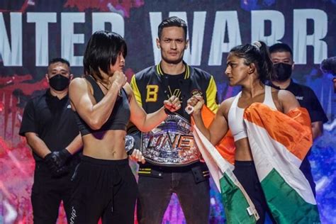 Stamp Fairtex Submits Ritu Phogat Wins Atomweight Gp At One Winter Warriors