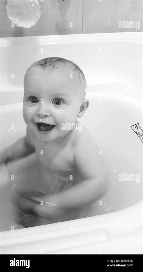 Soap Bathing Black And White Stock Photos And Images Alamy