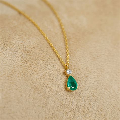 Genuine Emerald Pear Shape Pendant Necklaces In K Gold Etsy