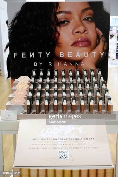 Rihanna Celebrates The Launch Of Fenty Beauty Photos And Premium High