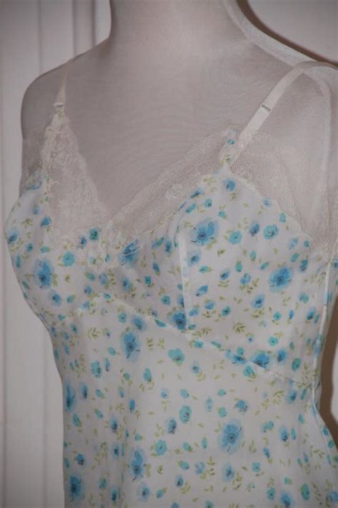 50s 60s full slip lingerie chemise nightgown blue white floral lace trim size medium