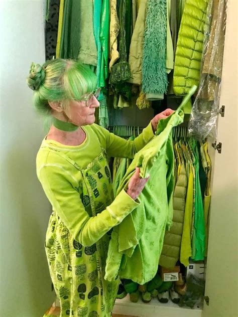 Green Lady Of New York City Trend And Chaos