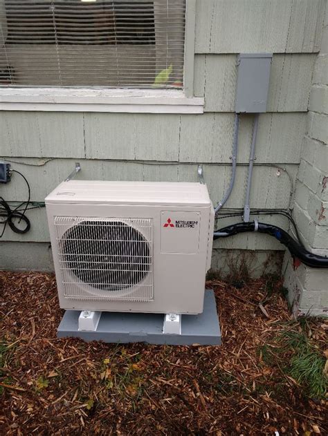 Mitsubishi Ductless Heat Pump Installation Resicon Llc Is A Full