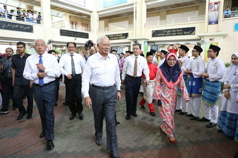 While the lowest one was 2.08. Mohd Najib Tun Razak on Twitter: "Sy lawat SMK Putrajaya ...