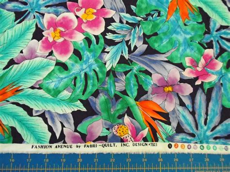 Tropical Jungle Fabric 33 Inches Long Fashion Avenue By Fabri Quilt