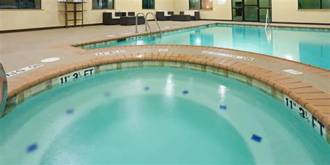 Hotels In Lubbock Holiday Inn Express And Suites Lubbock West