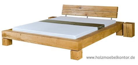 Aus massivem fichtenholz mit gewollten wuchsrissen. Bett aus Eichenbalken | Balkenbett von holzmoebelkontor.de ...