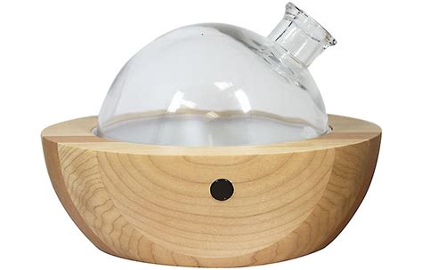 Young living's aria ultrasonic diffuser is a unique, stylish way to bring the benefits of essential oils into your home or workplace. ARIA ULTRASONIC DIFFUSER | BY YOUNG LIVING