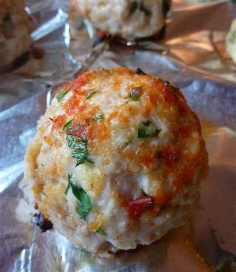 Add onions and garlic and cook until soft. The Pioneer Woman: CHICKEN PARMESAN MEATBALLS | Low Carb ...