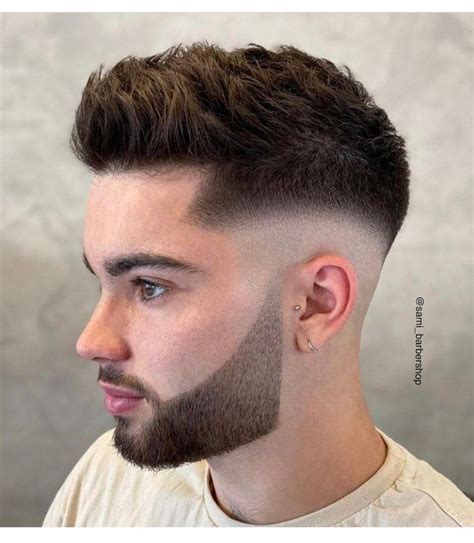 Men S Hair Style Men S Haircut Fashion And Trend In Haircut Barbershop Estilo De Cabello En