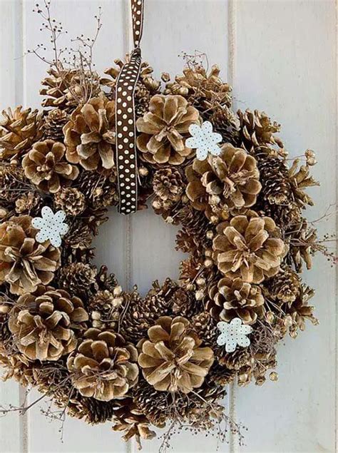 26 Diy Christmas Pine Cone Crafts To Add Extra Charm To Holidays