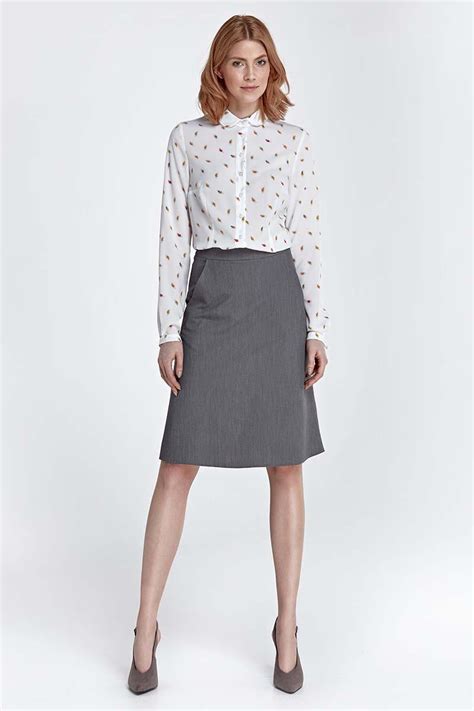Grey Knee Length Skirt With Pockets