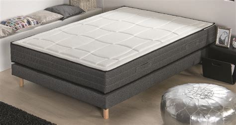 Sommier 120x190 de chez epeda, un soutien lombaire de qualité. 5412618101539 ENSEMBLE MATELAS/SOMMIER 140 X 190 CM MAJESTY