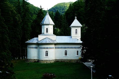 Locuri De Vizitat Slanic Moldova Despre Slanic Moldova Prezentare My