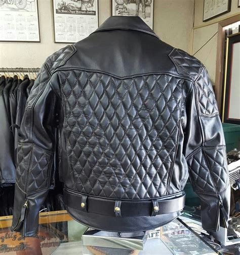 Juarez leather give you independace on leather suit leather jacket leather pant select right product for you through our complete customizaion. A custom made, hand sewn, 2016, Langlitz, XXL, goatskin ...