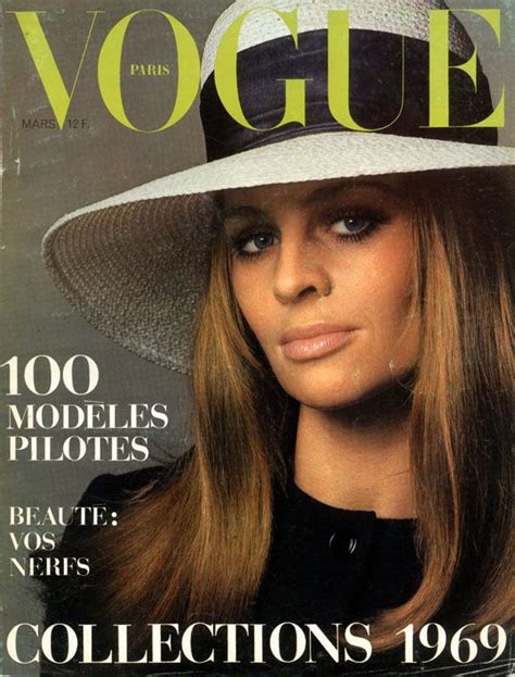 Julie Christie En Couverture De Vogue En 1969 Photo De Jeanloup Sieff