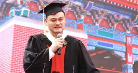 nba legend yao ming  promise  parents finally graduates  college