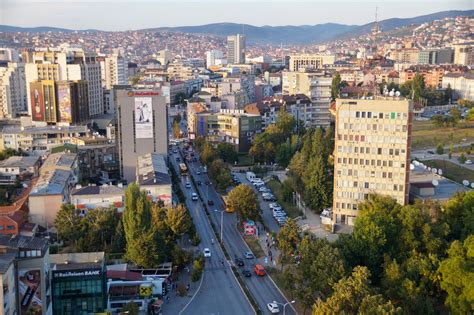 Veljku odaloviću zabranjen ulazak na kosovo. Pristina, Kosovo • Pegs on the Line