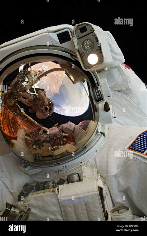 Astronaut Helmet Reflection Stock Photos And Astronaut Helmet Reflection