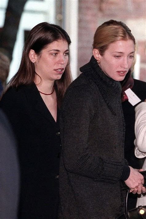 Jfk Jr John Kennedy Jr Jacqueline Kennedy Onassis Kennedy Family Carolyn Bessette Kennedy