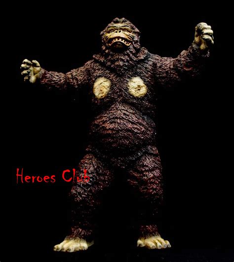 Summer 2019 has proved less lucrative for the studio with the recent lackluster box office of warners and legendary tentpole godzilla: King Kong vs Godzilla 30Cm Toho Kong Statue (Sold Out)