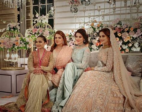 Pin By Mano👸 On Aineeb Pakistani Bridal Dresses Bridal Dress Fashion
