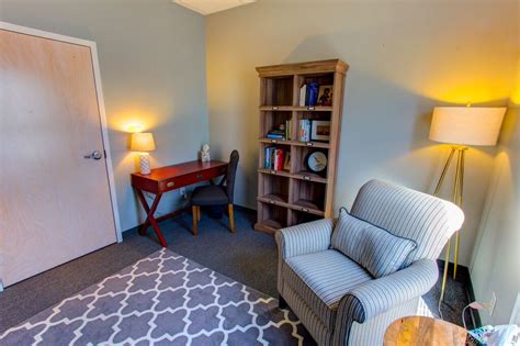 Therapist And Counseling Office Space For Rent Therapy Space