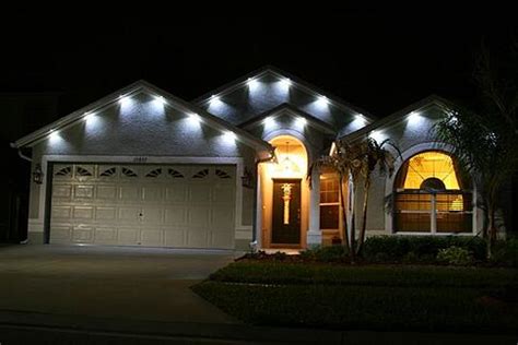 The four light bulb types used in residential recessed lighting are incandescent, halogen, compact fluorescent (cfl), and light emitting diode (led). Architectural Up Lighting: The Alternative to Exterior ...