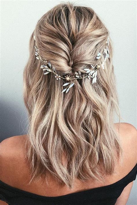 30 Elegant Wedding Hairstyles For Gentle Brides Page 4 Of 11