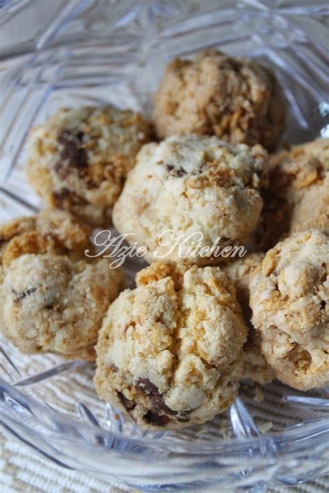 Cara membuat resepi biskut cadbury azlina ina. Azie Kitchen: Biskut Cornflakes Rangup | Yummy cookies ...