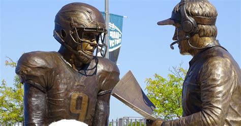 Eagles of death metal official brand spankin' new website is here! Philadelphia Eagles Unveil Statue Of The 'Philly Special ...