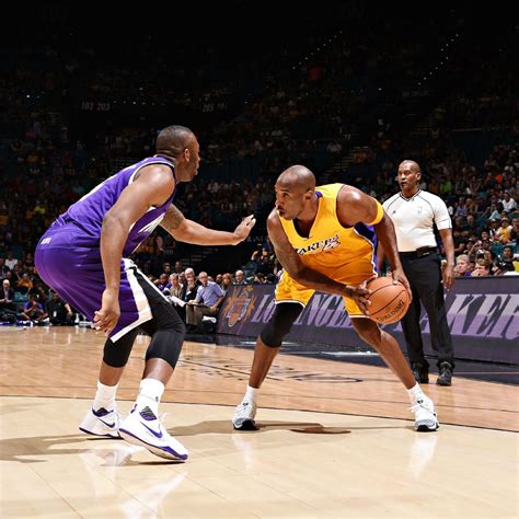 Kobe Bryant Misses Practice With Leg Contusion Los Angeles Lakers