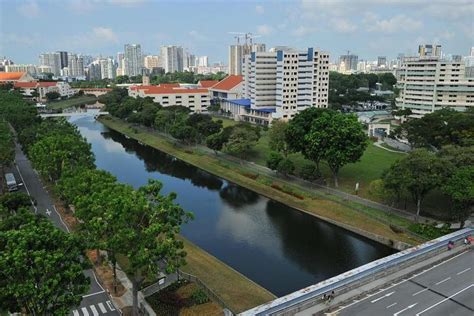 Kallang River Waterfront Rejuvenated With Lookout Decks Open Plaza