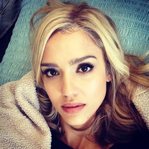 Jessica Alba Goes Blond For Barely Lethal Role—see The Pics E News