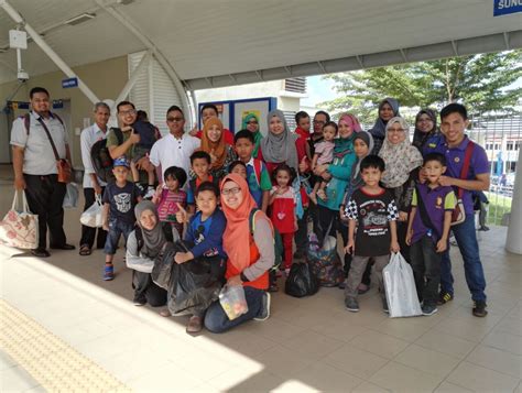 3rd day, last day huhu. PADANG BESAR : NAIK ETS DAN KOMUTER - TRAVEL WITH VKEN