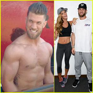 MLB Player Bryce Harper Goes Shirtless For ESPN Body Issue Photo Oggsync Com