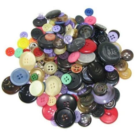 Geekshive Bag Of 100 Assorted Buttons Assorted Colors From 38 To 1
