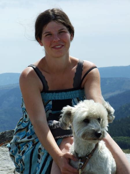 Elle y est restée pour une semaine. Clarisse CARRIÈRE, 36 ans (PALAISEAU, PARIS) - Copains d'avant