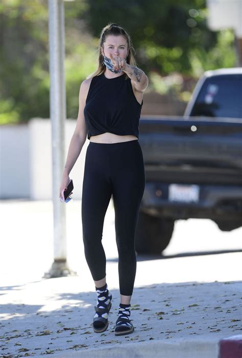 Ireland Baldwin Steps Out With A Friend In Los Angeles 31