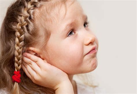 Ear Pain In Children Causes Symptoms And Home Remedies